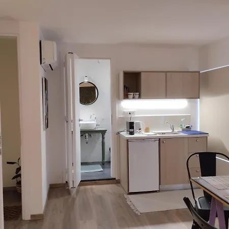 Enallio Luxury Apartments *