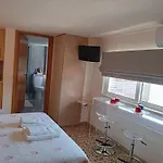 Enallio Luxury Apartments *